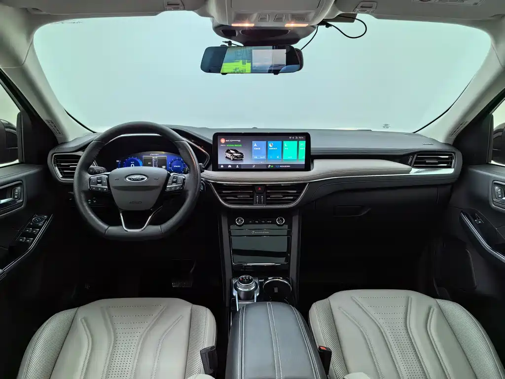 Ford Escape 2020 — фото 15