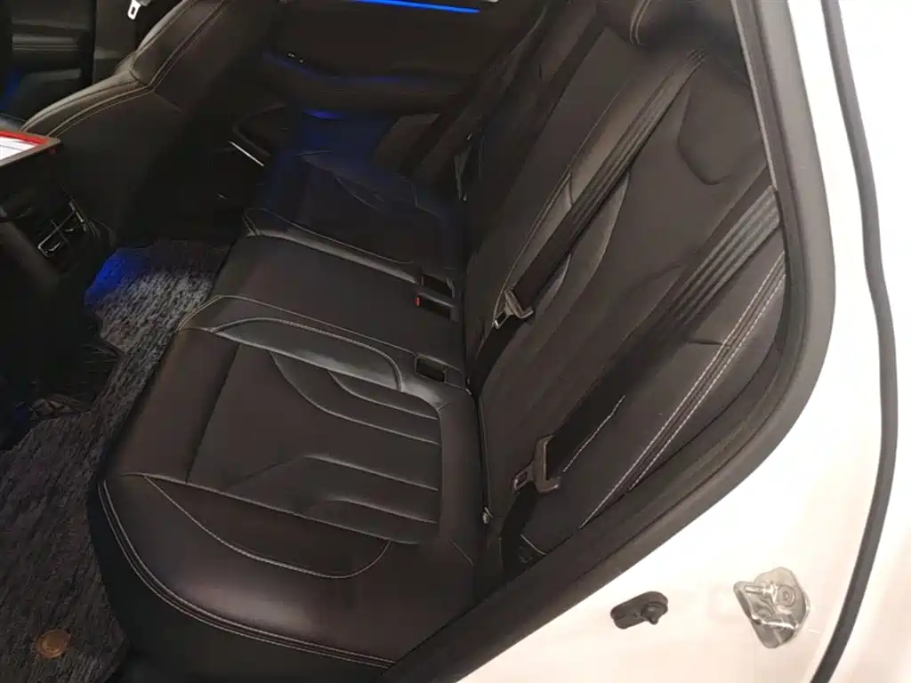 Changan CS85 COUPE 2020 — фото 17