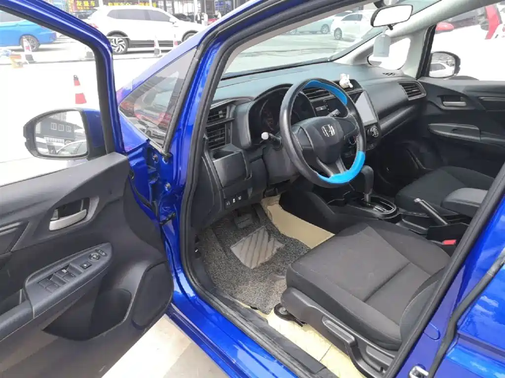 Honda Fit 2020 — фото 16