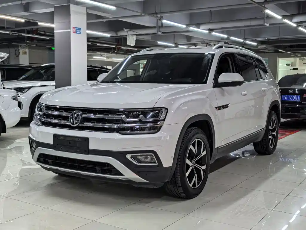 Volkswagen Teramont 2018 — фото 1