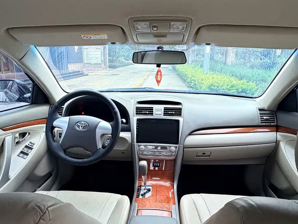 Toyota Camry 2014