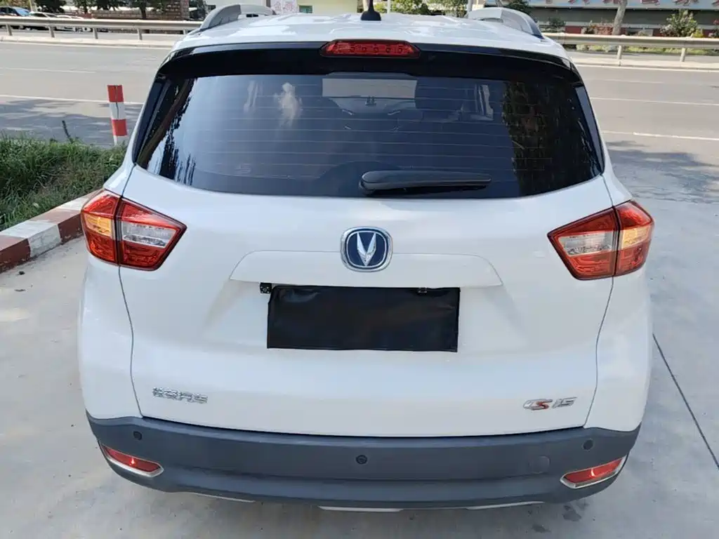 Changan CS15 2018