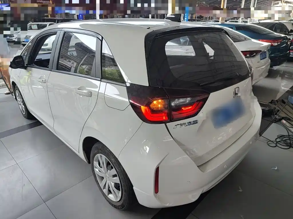 Honda Fit 2023 — фото 5