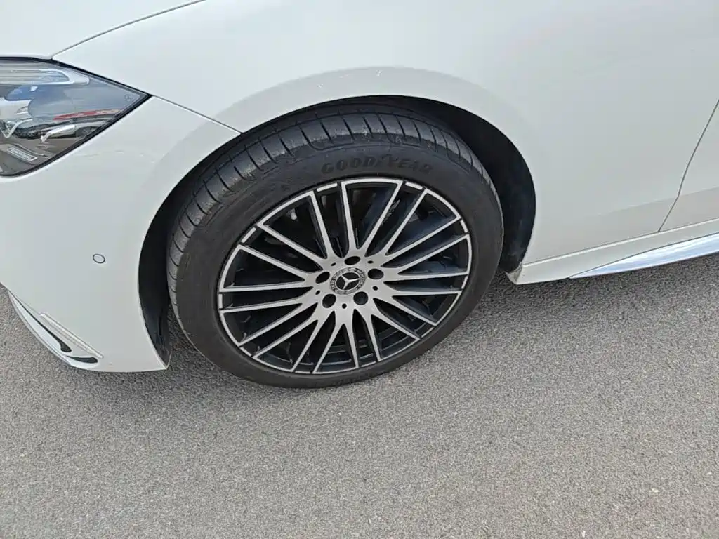 Mercedes-Benz C-Class 2023 — фото 23