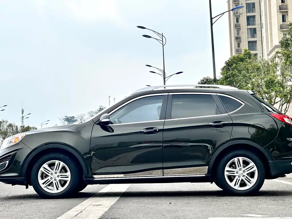 GAC Motor Trumpchi GS5 2014 — фото 13