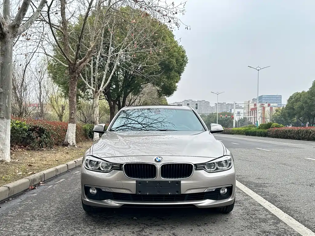 BMW 3 Series 2017