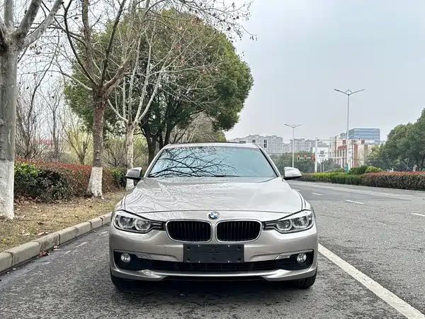 BMW 3 Series 2017