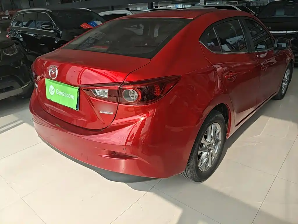 Mazda 3 Axela 2019