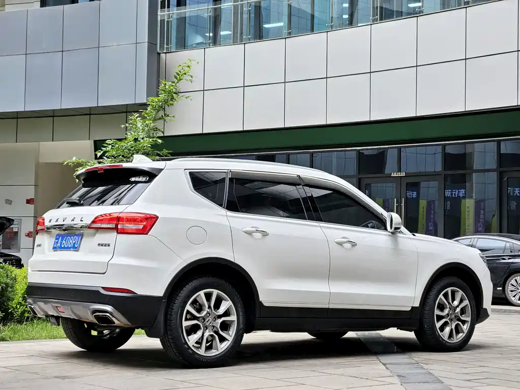 Haval H7 2018 — фото 10