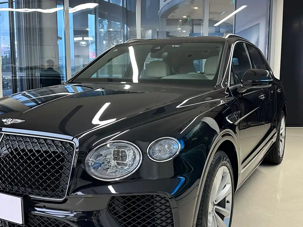 Bentley Bentayga PHEV — фото 9