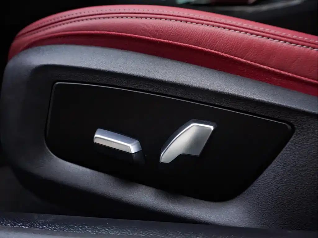 BMW 5 Series 2023 — фото 14
