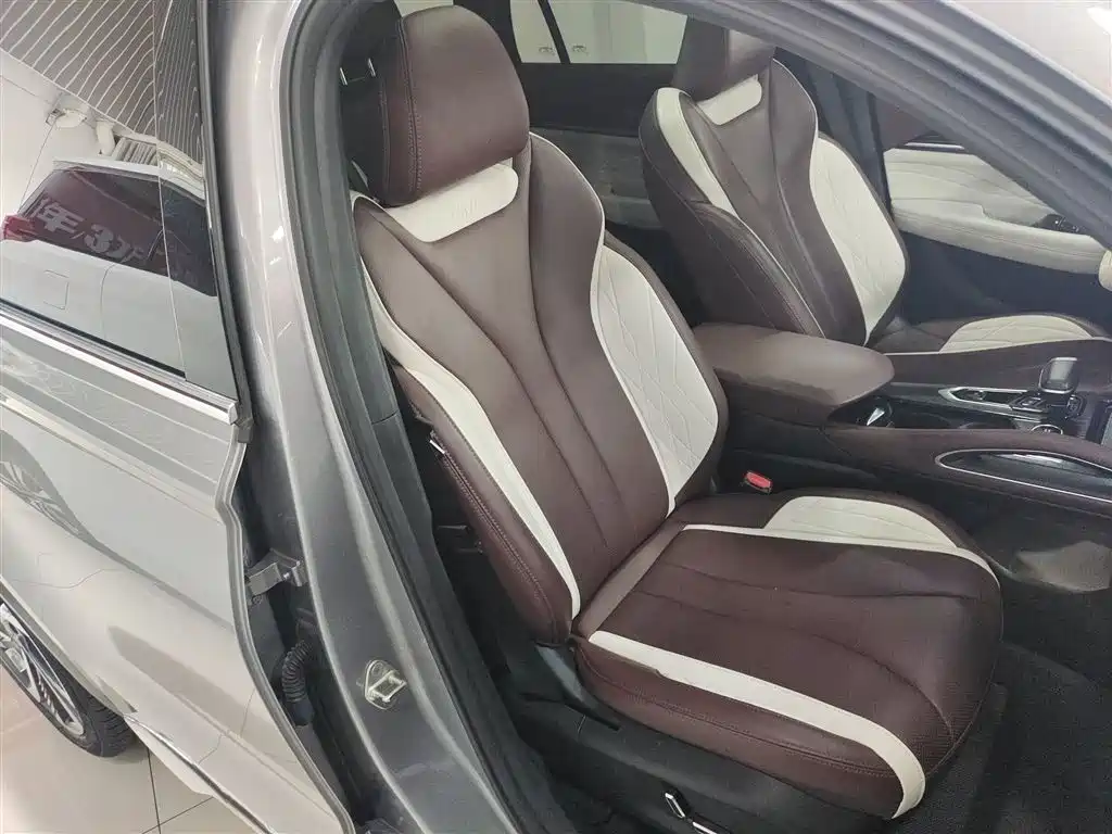 Geely Xingyue L 2023 — фото 25