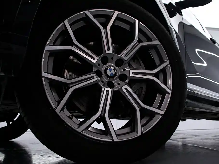 BMW X7 2024 — фото 15