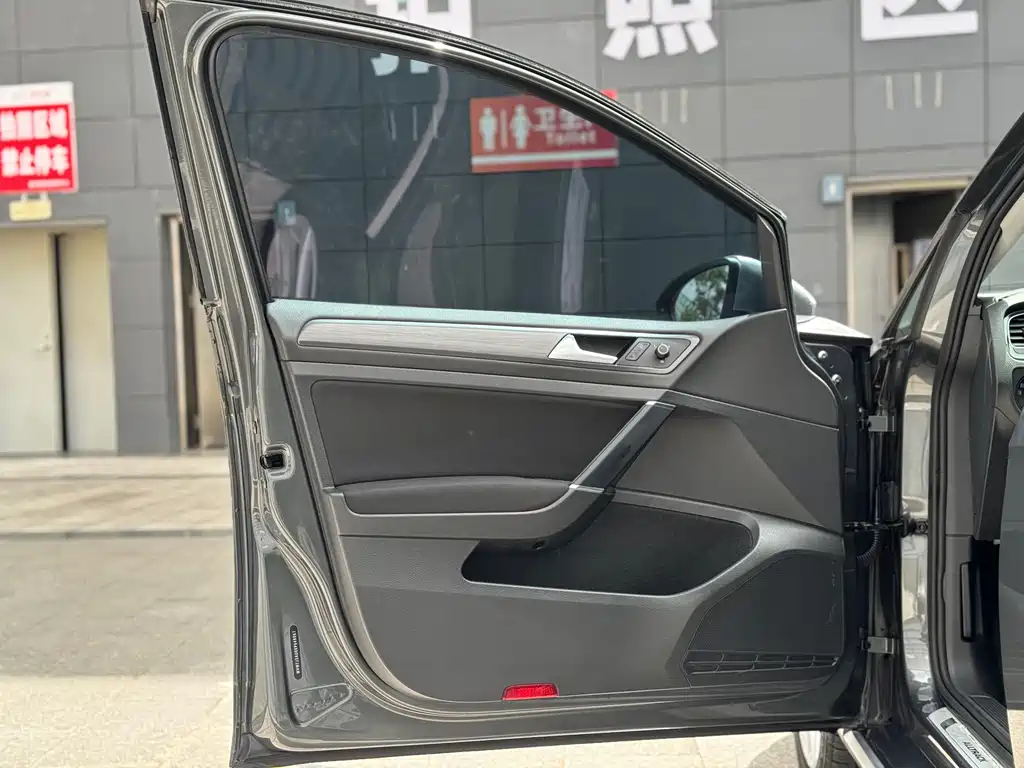 Volkswagen Golf 2019