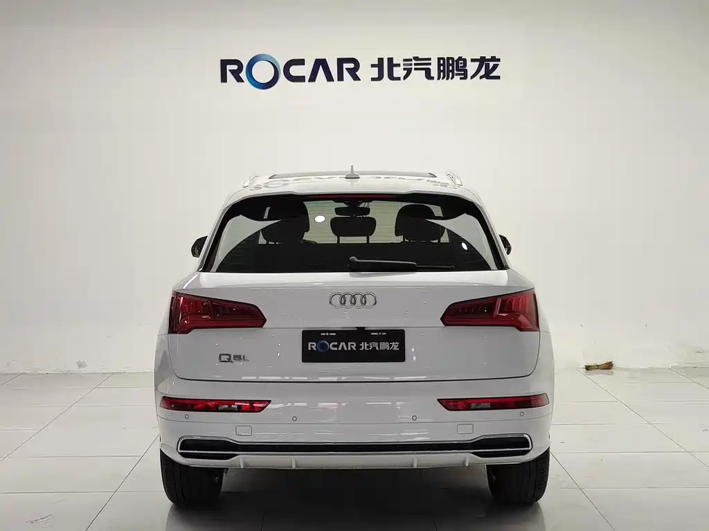 Audi Q5L 2019