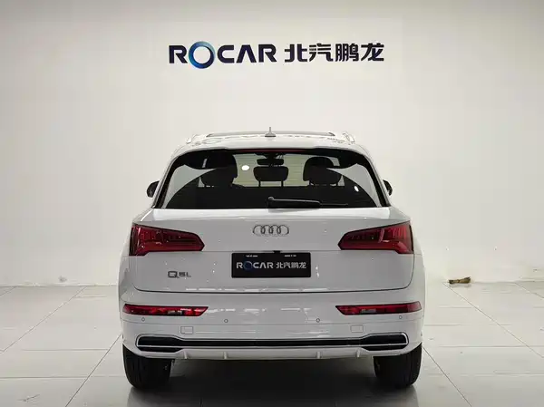 Audi Q5L 2019