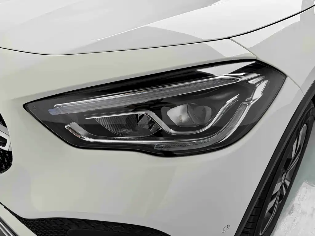 Mercedes-Benz GLA 2021 — фото 9