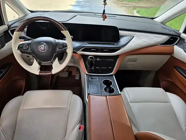 Buick GL8 2021