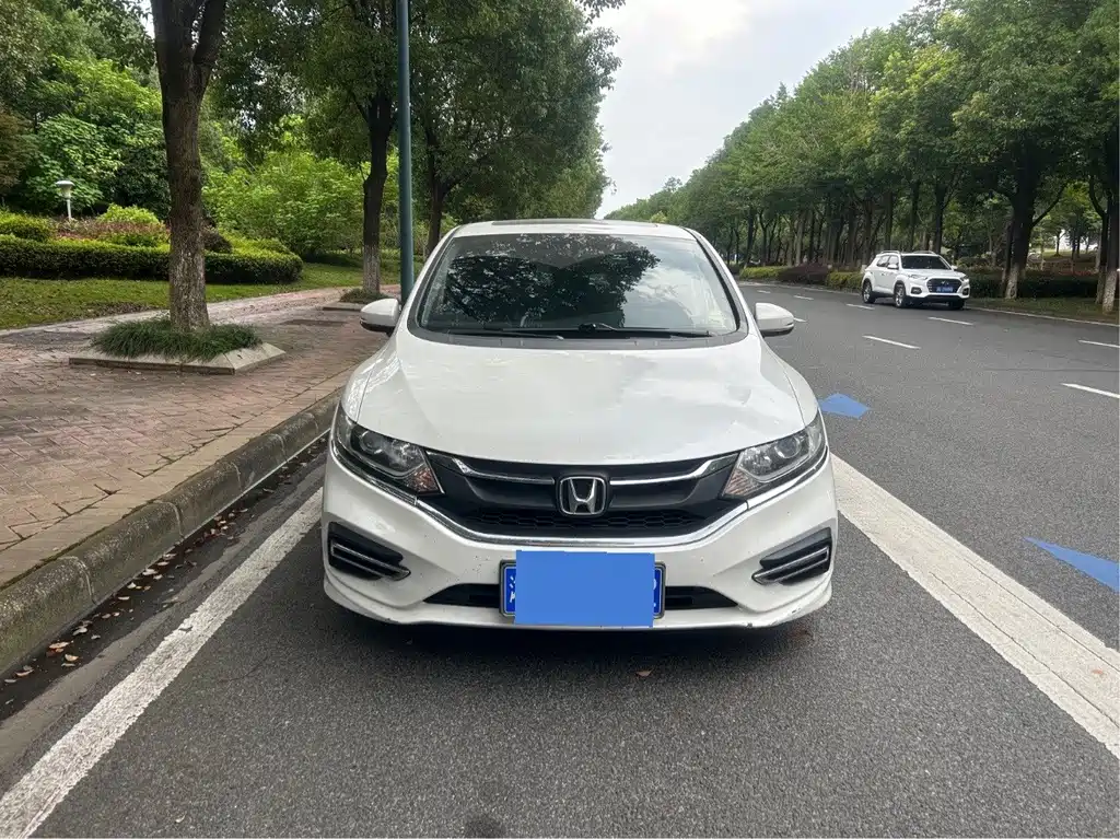 Honda Jade 2019