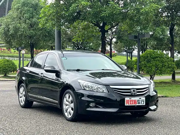 Honda Accord 2011