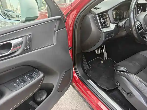 Volvo XC60 2018