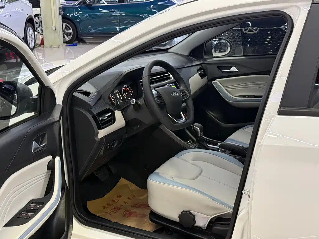 Chery Tiggo 3x 2022 — фото 8