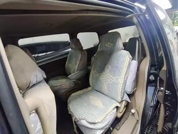 Buick GL8 2013