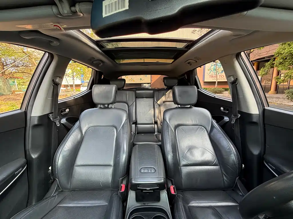 Hyundai Santa Fe 2016 — фото 11