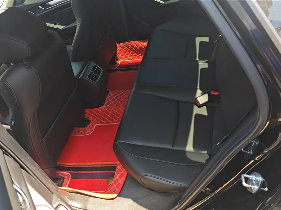 Honda Accord 2021 — фото 11