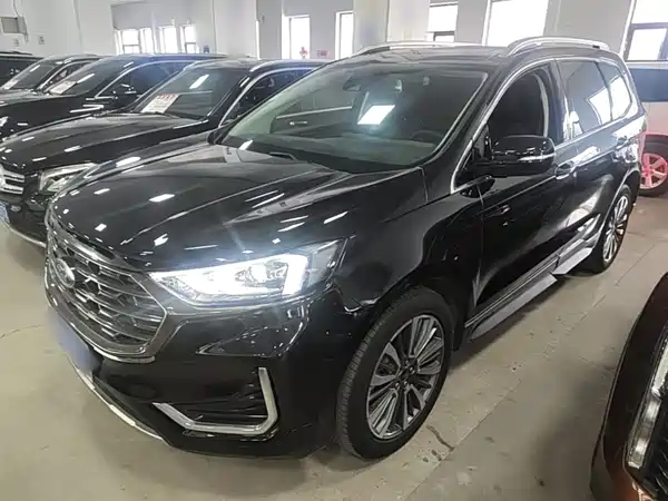 Ford Edge 2022