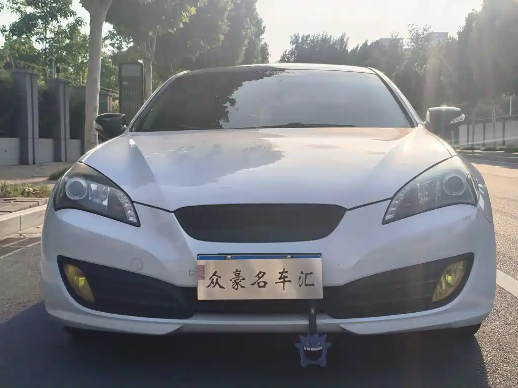 Hyundai Genesis Coupe 2012 — фото 2