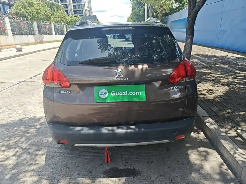 Peugeot 2008 2015