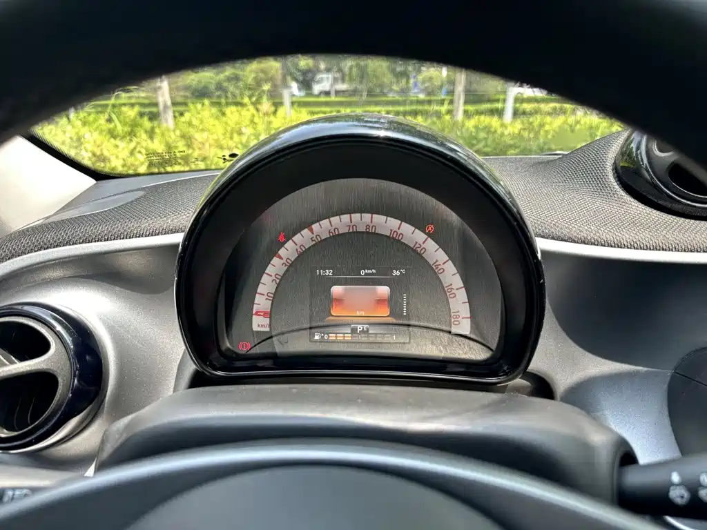 smart Forfour 2018 — фото 16