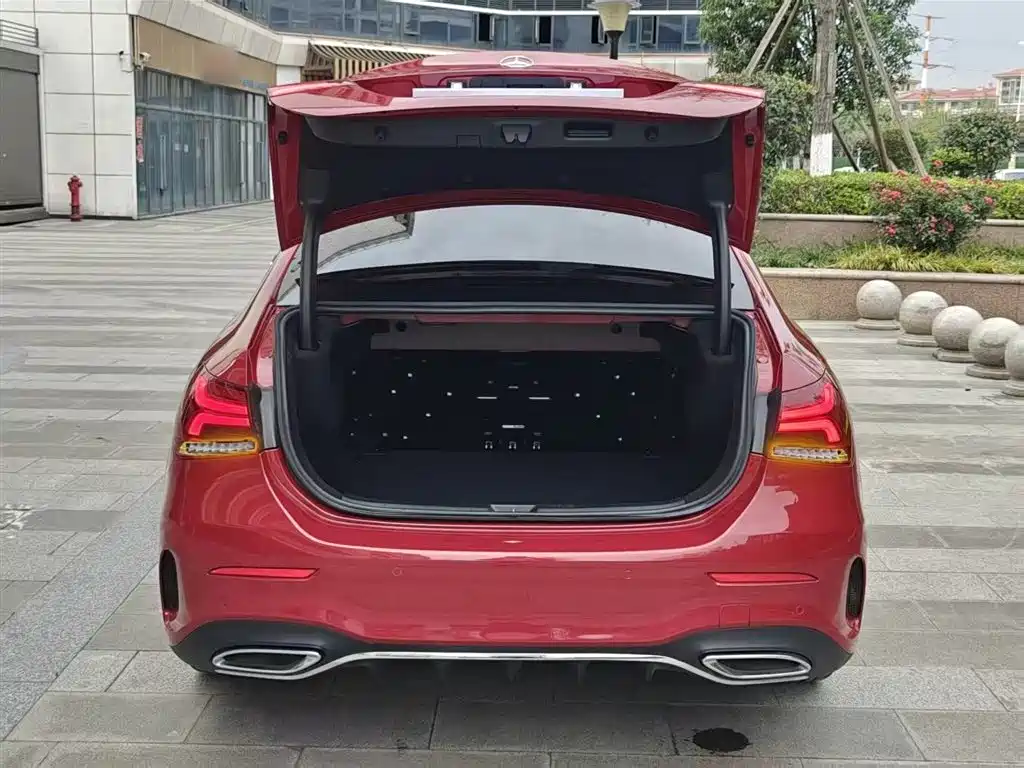 Mercedes-Benz A-Class 2021 — фото 19