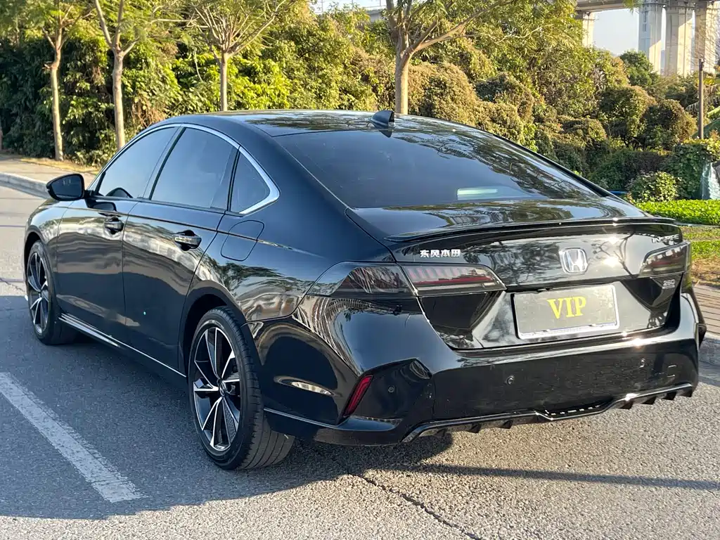 Honda Inspire 2025 — фото 4