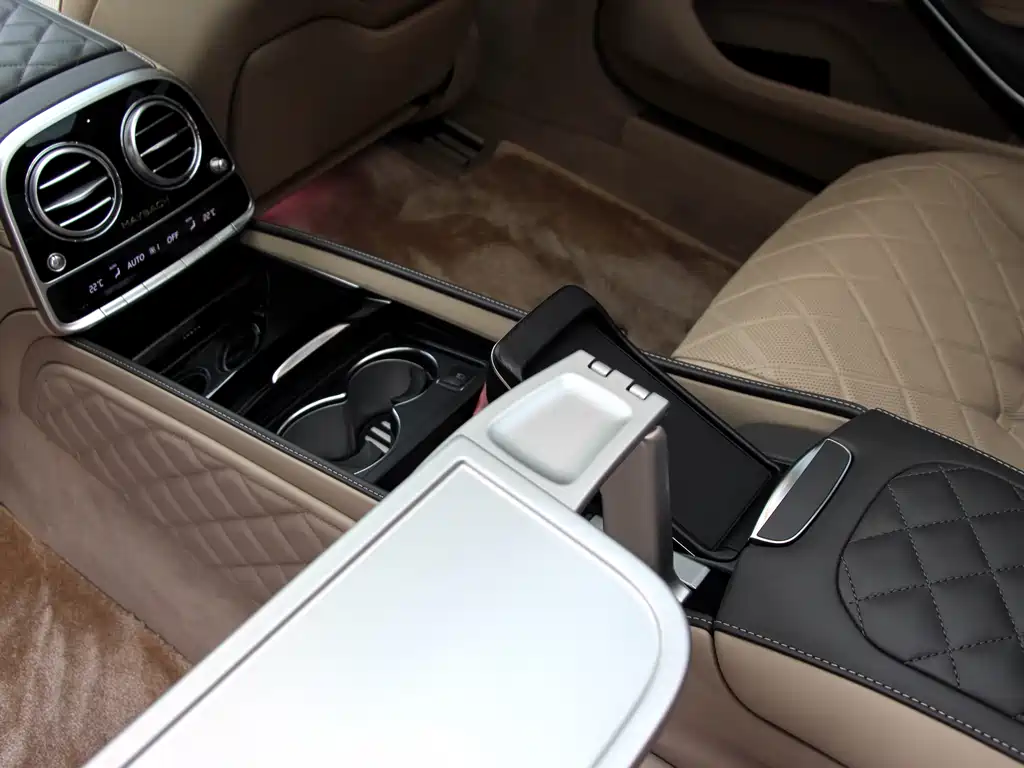Mercedes-Benz S-Class 2018 — фото 12