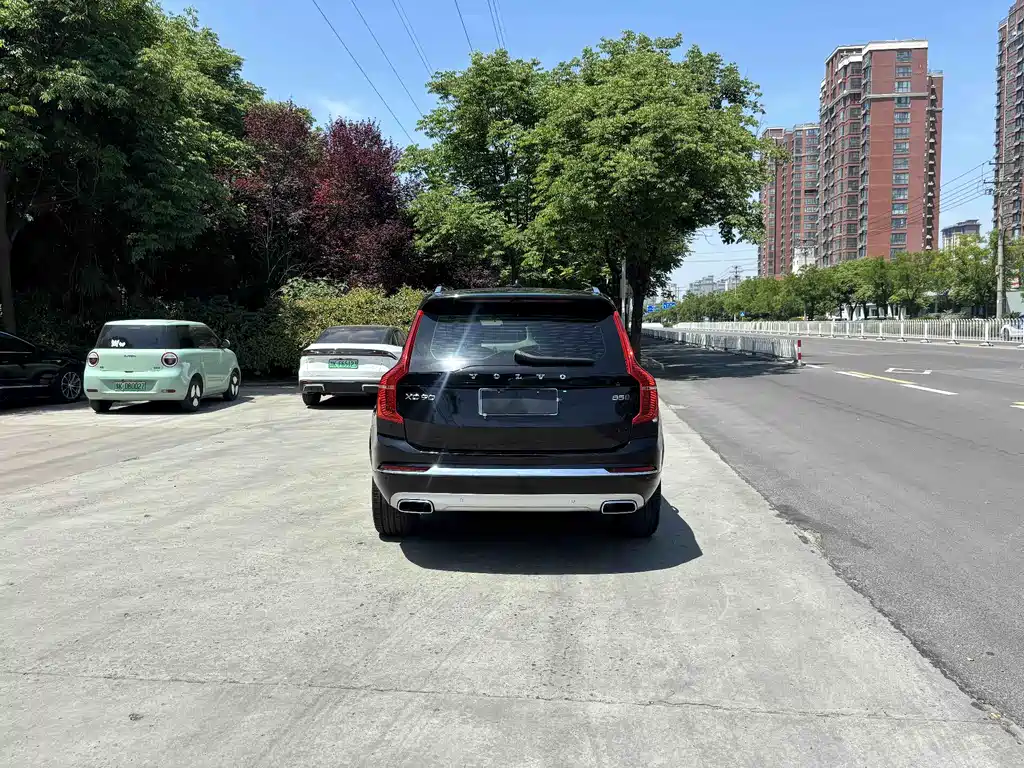 Volvo XC90 2021 — фото 4