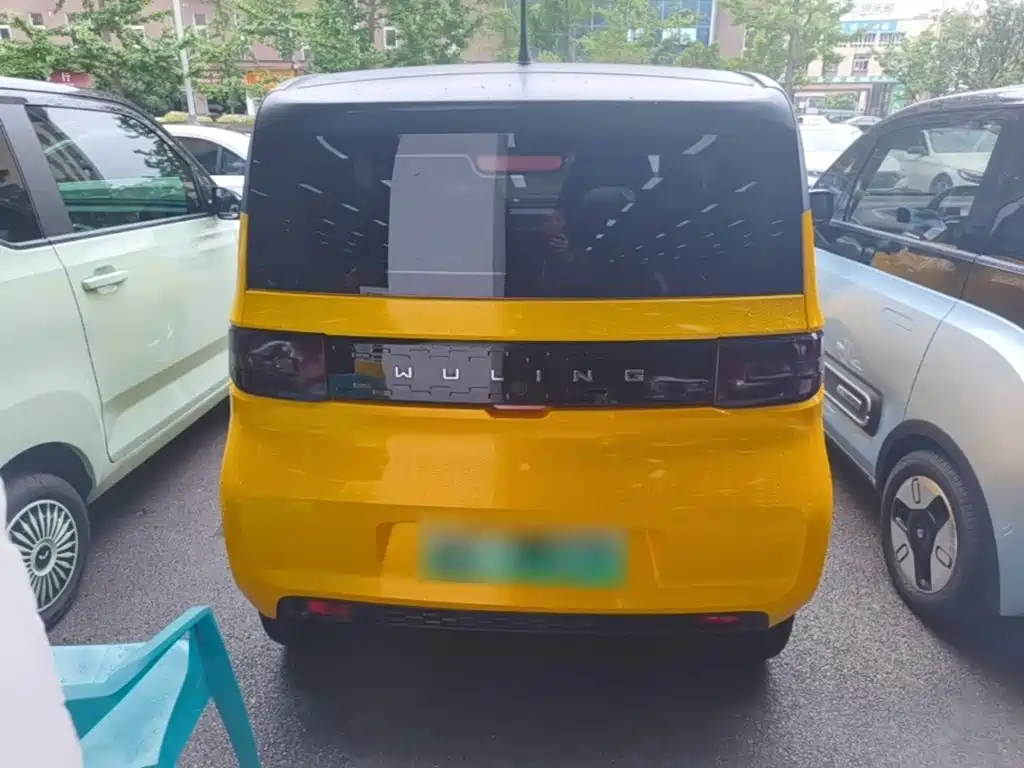 Wuling MINIEV 2020