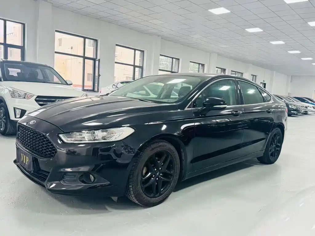 Ford Mondeo 2015 — фото 2
