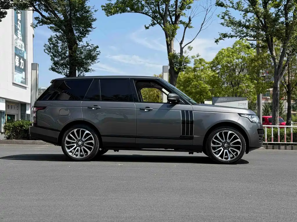Land Rover Range Rover 2017 — фото 4