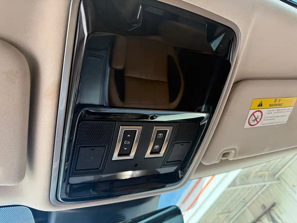 Land Rover Sport 2018 — фото 21