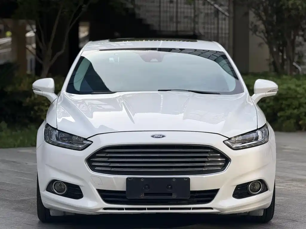 Ford Mondeo 2016 — фото 2