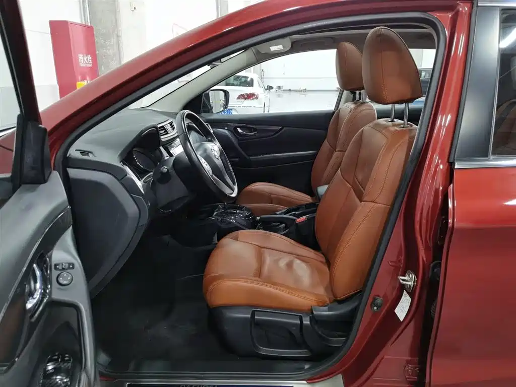 Nissan Qashqai 2017 — фото 10