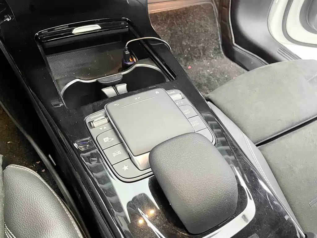 Mercedes-Benz A-Class 2021 — фото 10