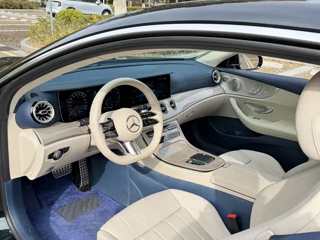 Mercedes-Benz E-Class 2022 — фото 7