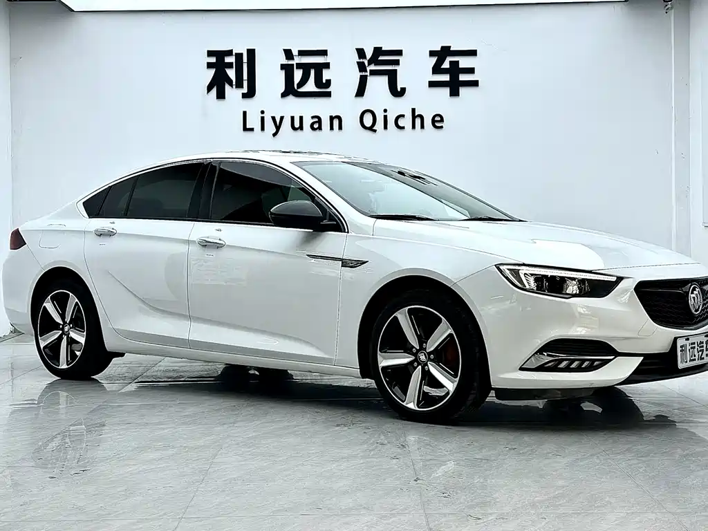 Buick Regal 2019 — фото 4