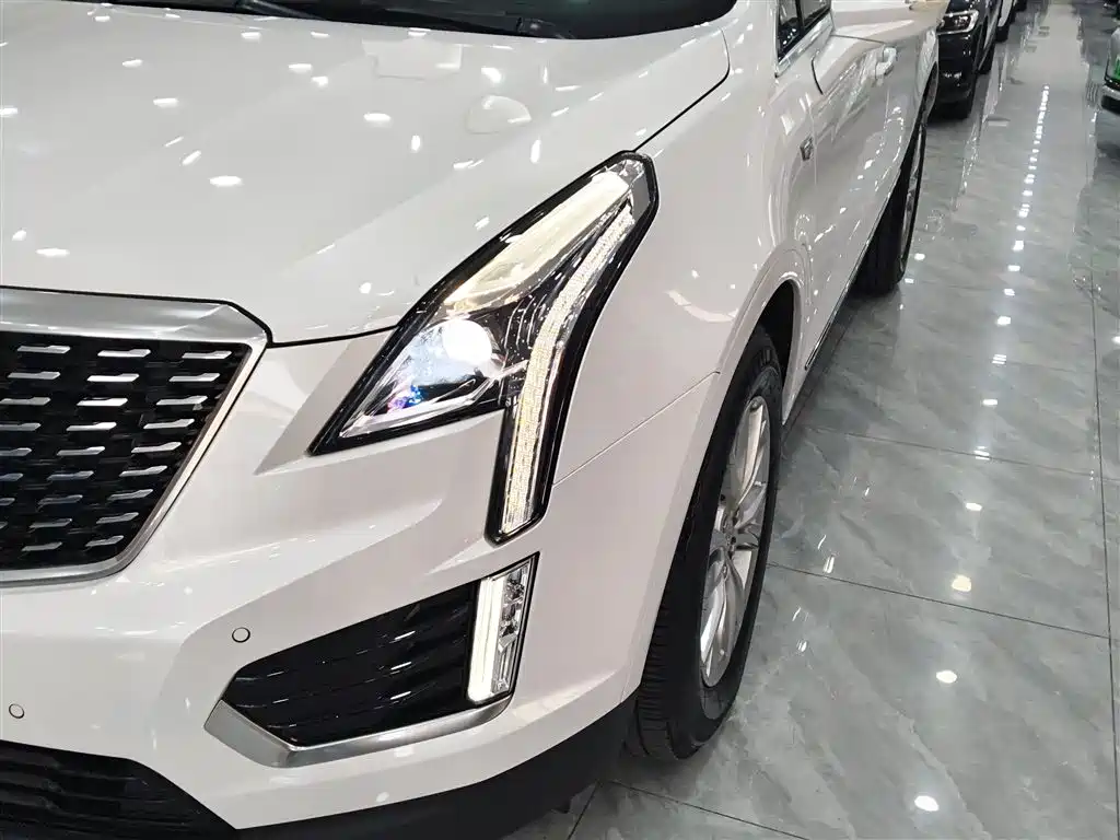 Cadillac XT5 2024 — фото 18