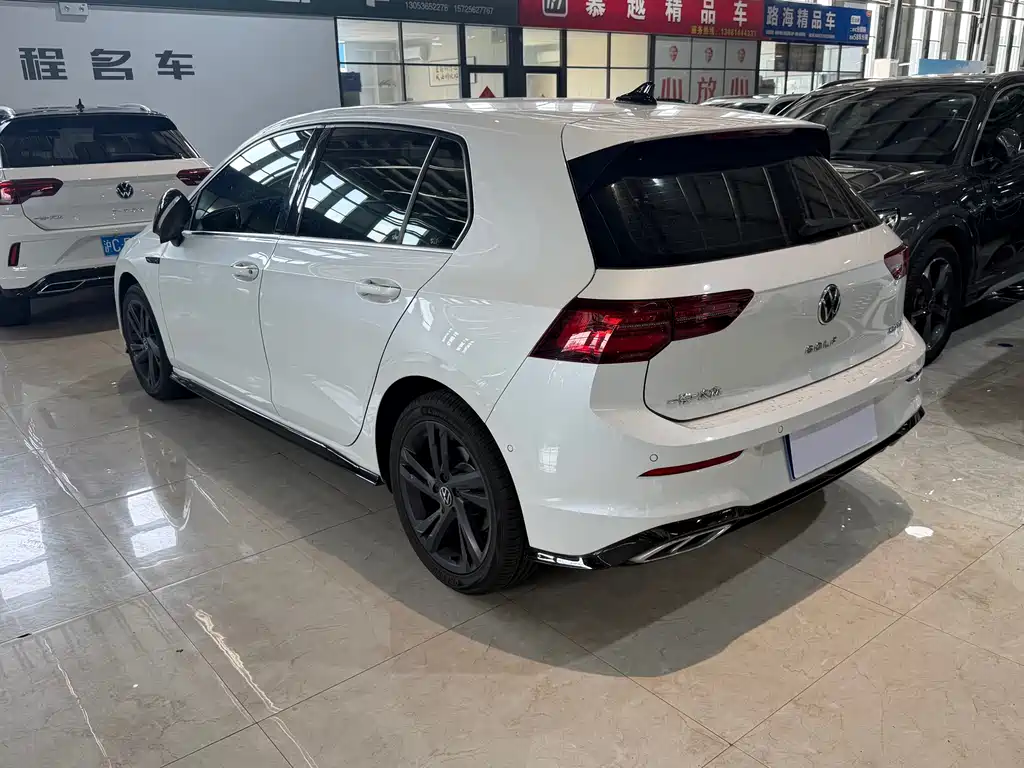 Volkswagen Golf 2022