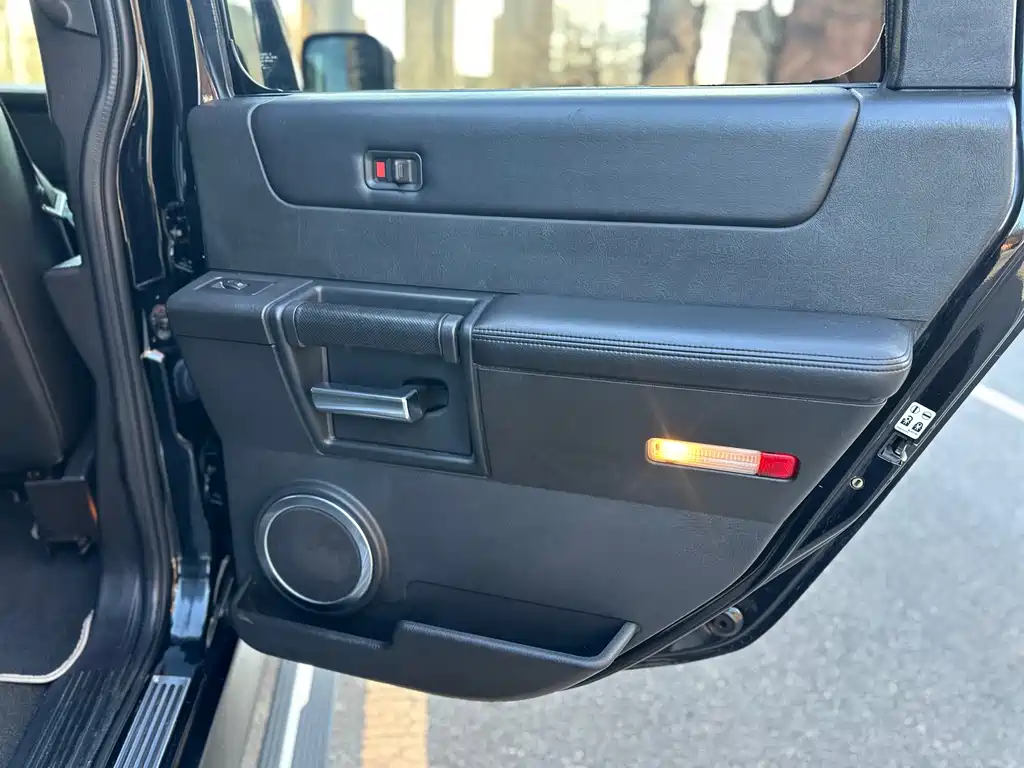 Hummer H2 2007 — фото 17