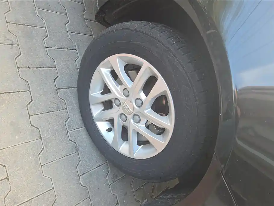 Geely Emgrand 2016